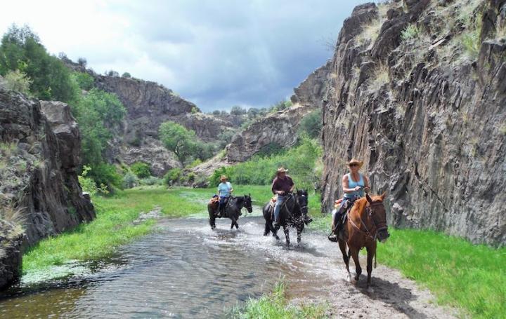 Ranch vacations trail ride